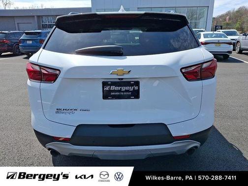 Summit White 2019 Chevrolet Blazer 2LT