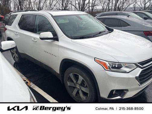 2021 Chevrolet Traverse LT Leather
