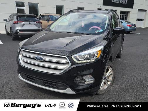 Black Metallic 2019 Ford Escape SEL