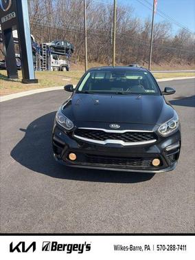 Aurora Black Pearl 2019 Kia Forte LXS