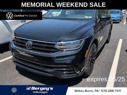 Deep Black 2024 Volkswagen Tiguan 2.0T SE R-Line Black 4MOTION