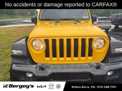 Baja Yellow Clearcoat 2019 Jeep Wrangler Unlimited Sport