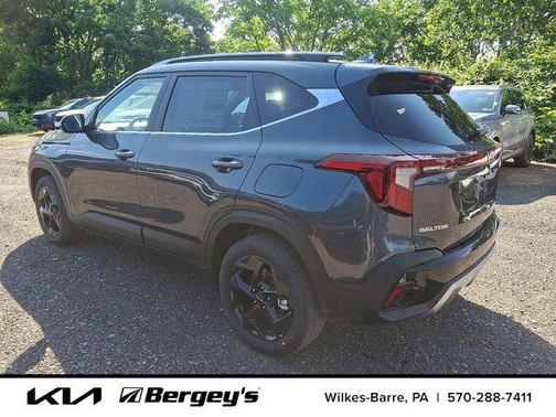 Gravity Gray 2026 Kia Seltos EX