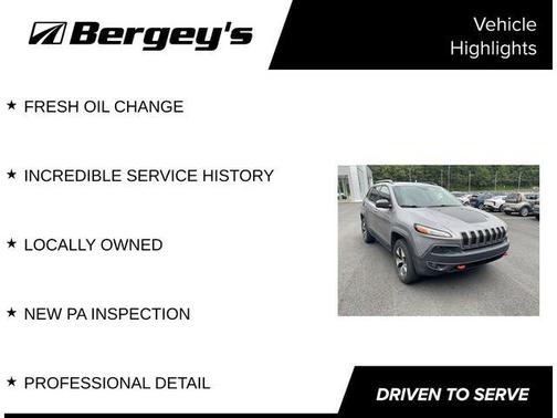 Billet Silver Metallic Clearcoat 2017 Jeep Cherokee Trailhawk