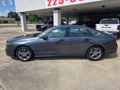 2024 Honda Accord EX 1.5T