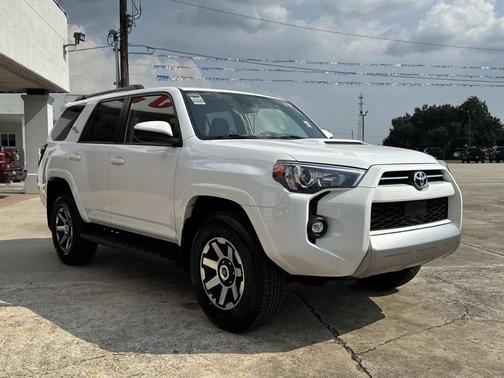 2024 Toyota 4Runner TRD Off Road