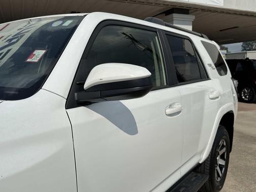 2024 Toyota 4Runner TRD Off Road