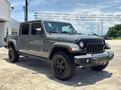 2021 Jeep Gladiator Sport