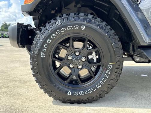 2025 Jeep Gladiator High Tide