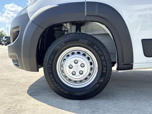 2026 RAM ProMaster 2500 Tradesman