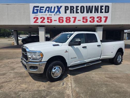 2024 RAM 3500 Big Horn Crew Cab 4x4 8' Box