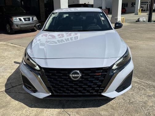 2025 Nissan Altima SR AWD