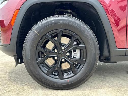 2025 Jeep Grand Cherokee L Altitude