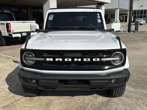 2022 Ford Bronco Outer Banks