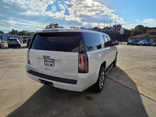 2018 GMC Yukon XL SLT