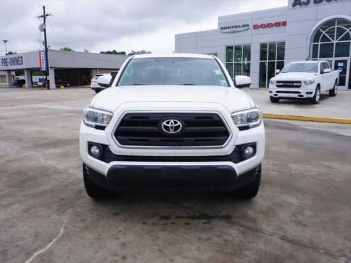 2016 Toyota Tacoma SR5