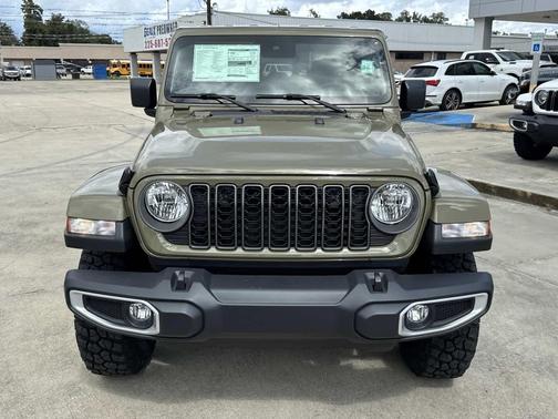 2025 Jeep Gladiator High Tide