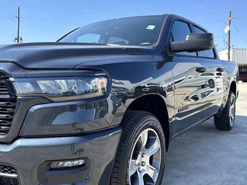 2026 RAM 1500 Express