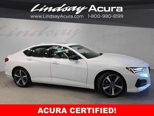 Platinum White Pearl 2025 Acura TLX Technology