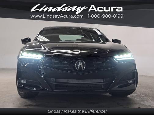 2025 Acura TLX 