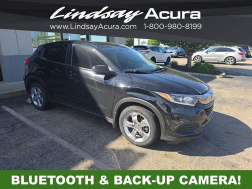 Crystal Black Pearl 2021 Honda HR-V LX