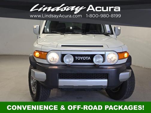 Iceberg 2012 Toyota FJ Cruiser Base