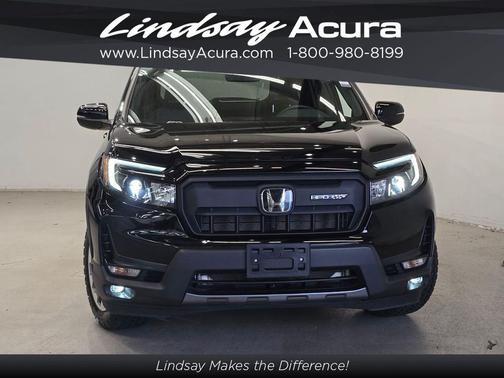 Crystal Black Pearl 2025 Honda Passport TrailSport