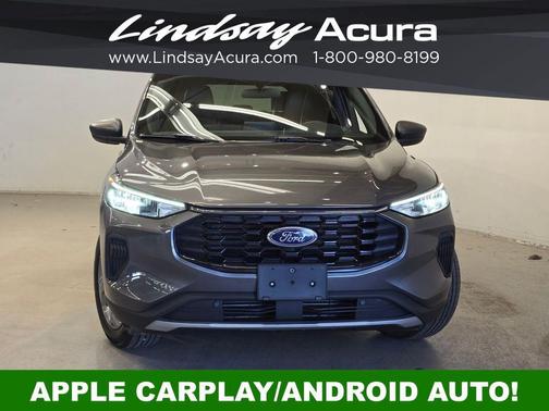 Carbonized Gray Metallic 2025 Ford Escape ST-Line