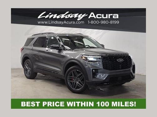 Gray Metallic 2025 Ford Explorer ST-Line
