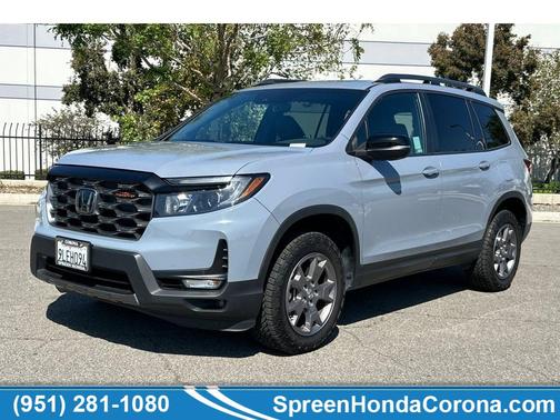 Sonic Gray Pearl 2024 Honda Passport