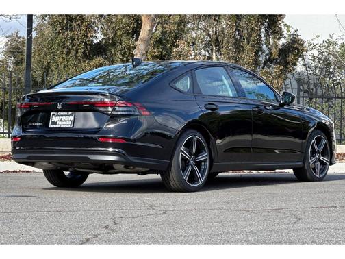 Crystal Black Pearl 2026 Honda Accord SE