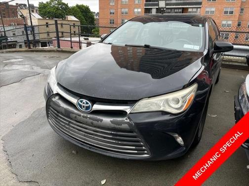 2016 Toyota Camry Hybrid LE