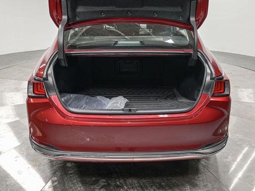 2023 Lexus ES 250 Base