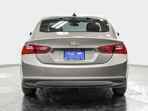 2022 Chevrolet Malibu 1LS