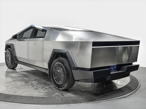 2025 Tesla Cybertruck All-Wheel Drive