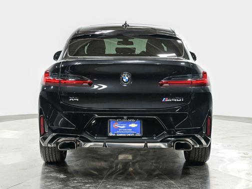 2025 BMW X4 M40i