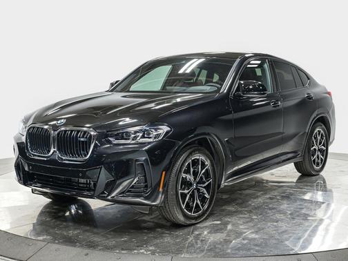 2025 BMW X4 M40i