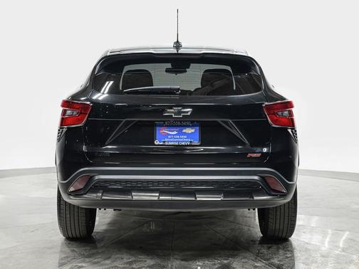 Mosaic Black Metallic 2024 Chevrolet Trax FWD 1RS