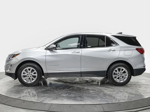 Silver Ice Metallic 2019 Chevrolet Equinox 1LT