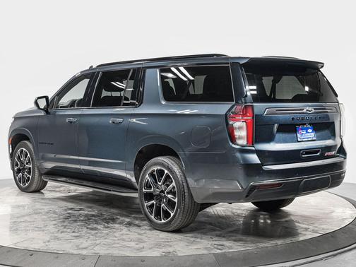 2021 Chevrolet Suburban RST