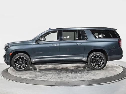 2021 Chevrolet Suburban RST