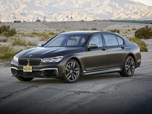 2022 BMW M760 xDrive