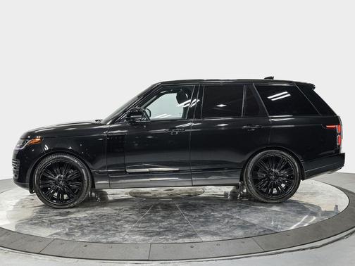 2022 Land Rover Range Rover P525 Westminster