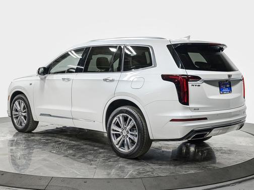 2023 Cadillac XT6 Premium Luxury AWD