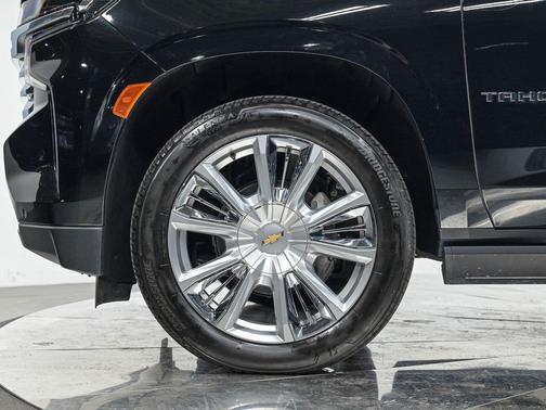 2023 Chevrolet Tahoe 4WD High Country