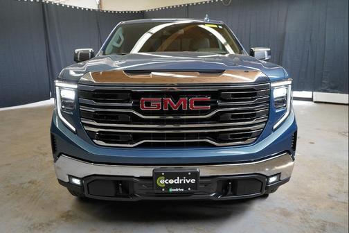 Downpour Metallic 2024 GMC Sierra 1500 SLT