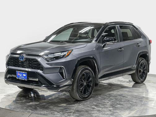 2024 Toyota RAV4 Hybrid SE