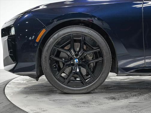 2024 BMW 740 i xDrive
