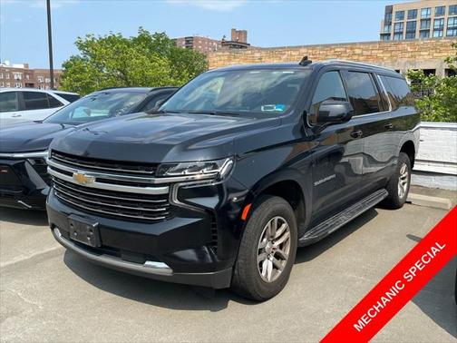 2021 Chevrolet Suburban LT