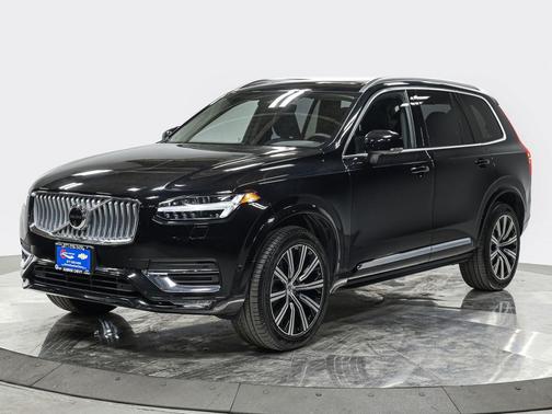Onyx Black Metallic 2025 Volvo XC90 B6 Plus 7-Seater
